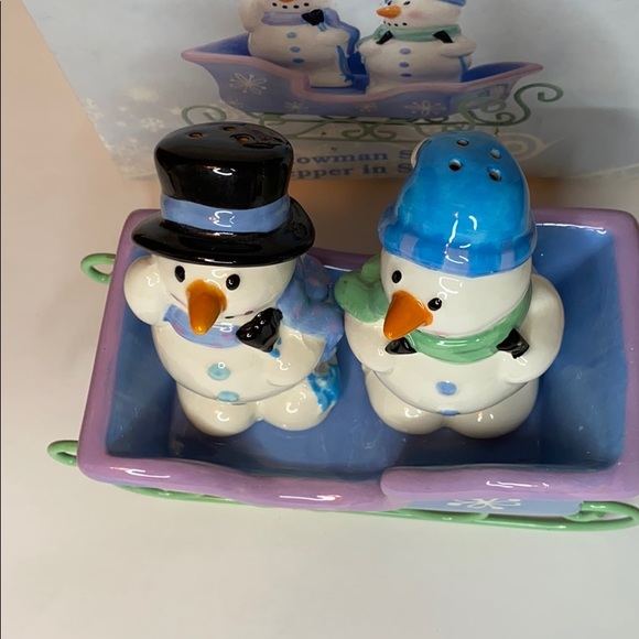 NIB snowman salt and pepper shakers - Picture 2 of 4